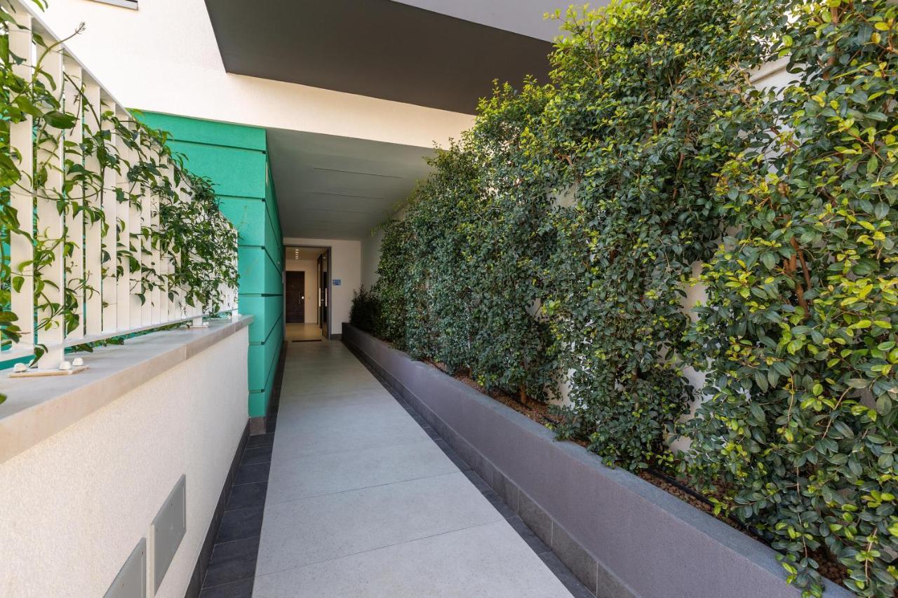 Conteduca Apartment By Barbarhouse Fasano Bagian luar foto
